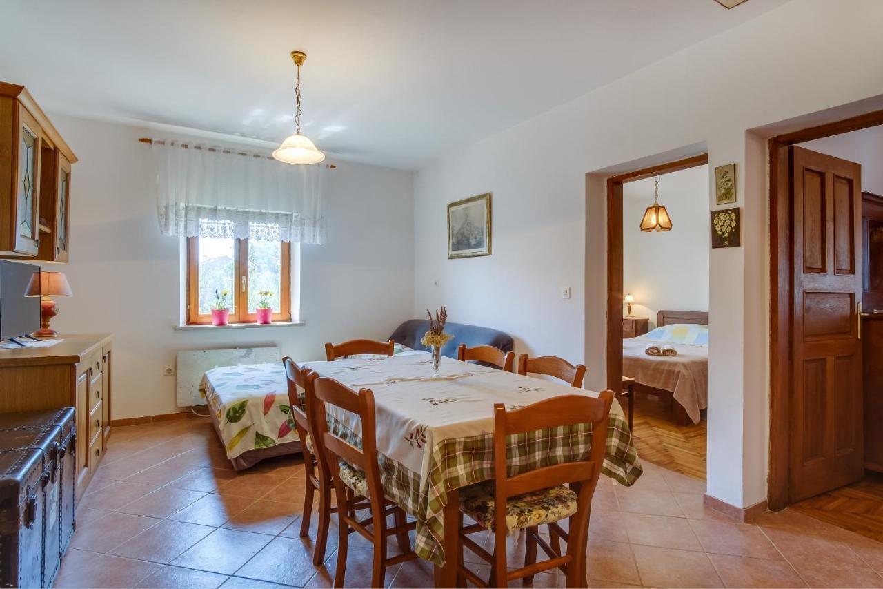 Apartments With A Parking Space Punta Kriza, Cres - 867 Екстер'єр фото