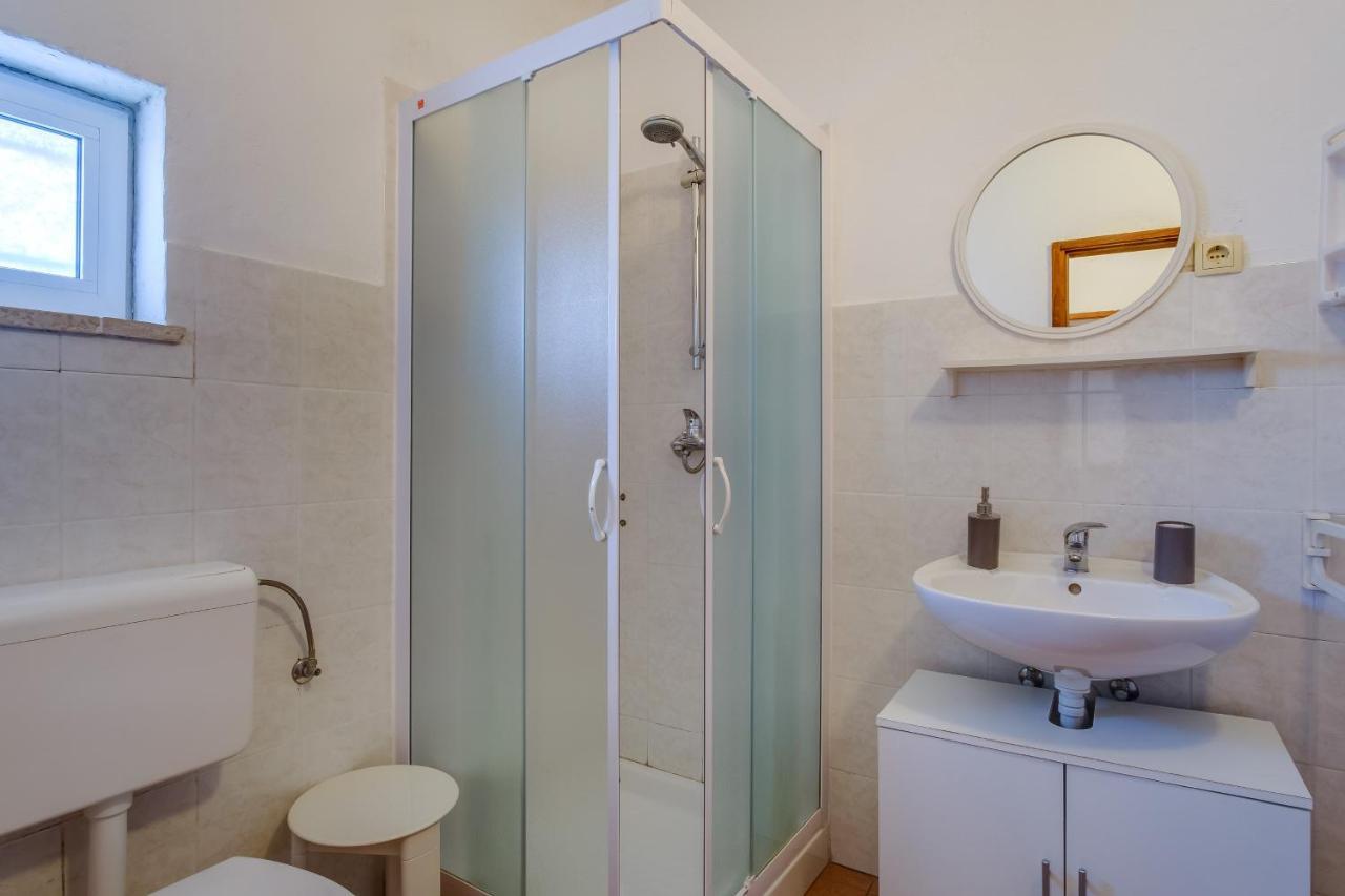 Apartments With A Parking Space Punta Kriza, Cres - 867 Екстер'єр фото