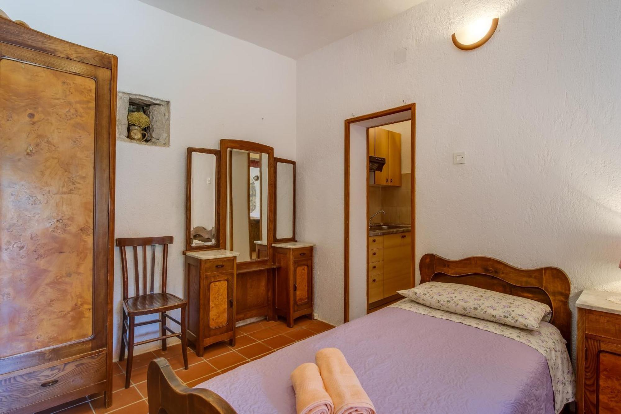 Apartments With A Parking Space Punta Kriza, Cres - 867 Номер фото